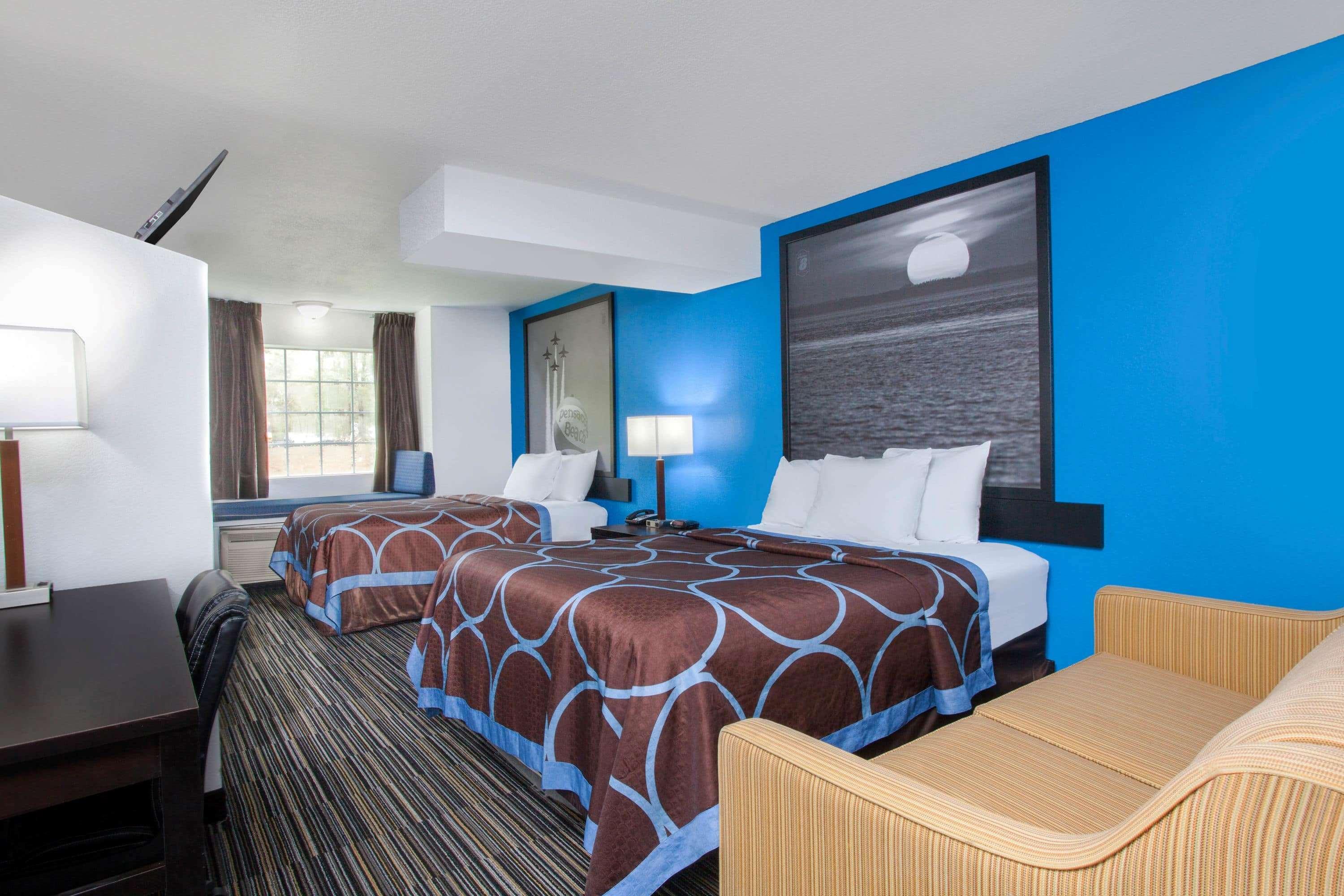 Hotel Super 8 By Wyndham Pensacola Esterno foto