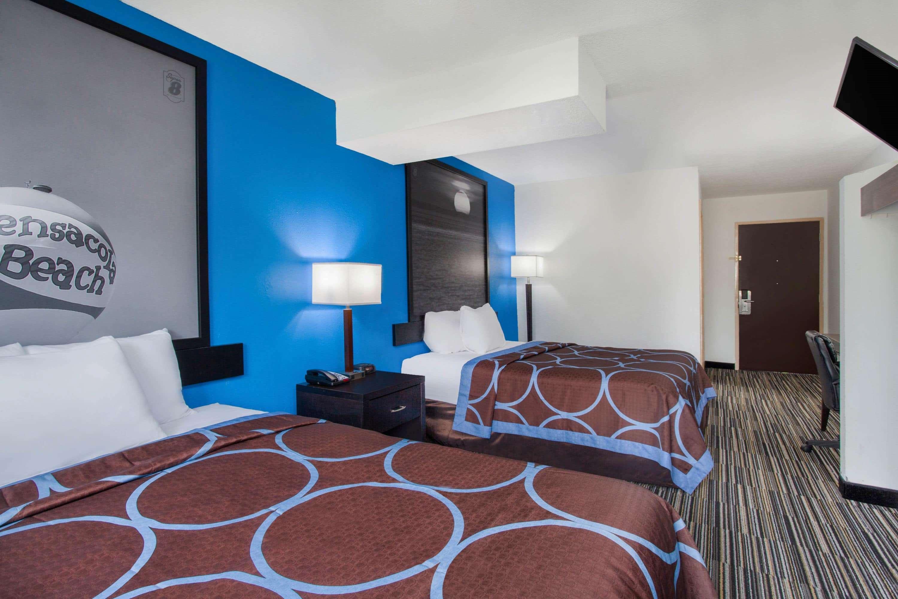 Hotel Super 8 By Wyndham Pensacola Esterno foto